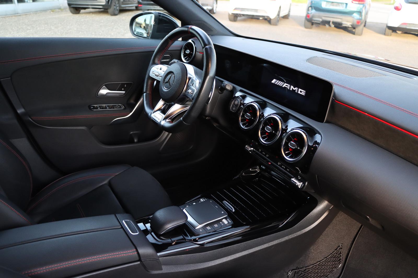 Mercedes-Benz CLA 35 AMG 4Matic l 1.HAND l 360° l