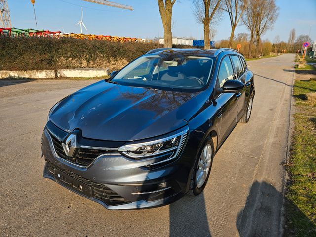 Renault Megane GRANDTOUR E-TECH / EQUILIBRE / PLUG-IN-HY