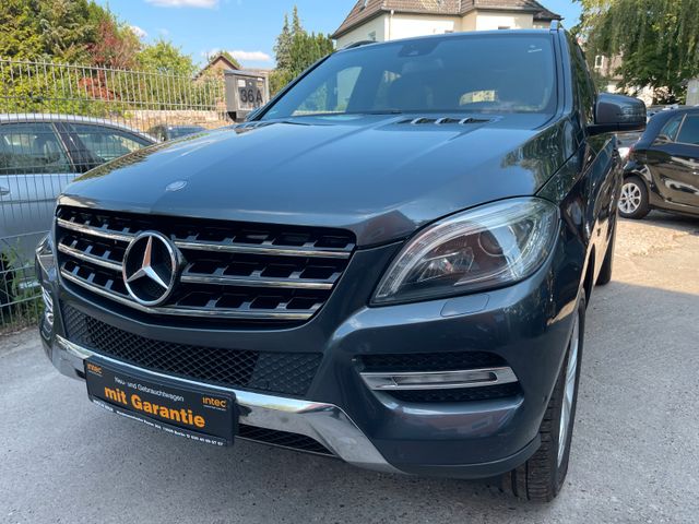 Mercedes-Benz ML 350  BlueEfficiency.Leder.Navi.Kamera.Schiebe