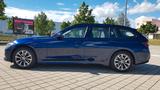 BMW 320d xD Touring Sport Line Aut.~LED~AHK~Panorama - Gebrauchtwagen in München