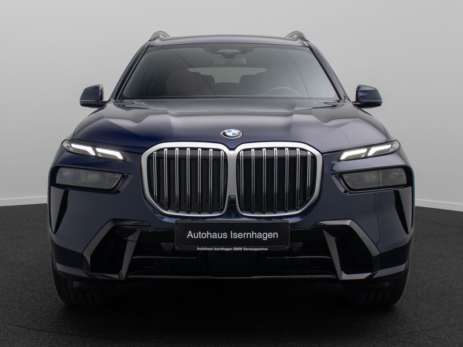 Fahrzeugabbildung BMW X7 xD40d M Sport 360&deg; SkyLounge H/K Individual
