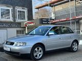 Audi A3 1.6 Attraction *1.HAND*TEMP*SHZ*PDC*LMF*TÜV - Audi aus 2003