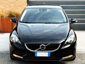 Volvo V40 - 2
