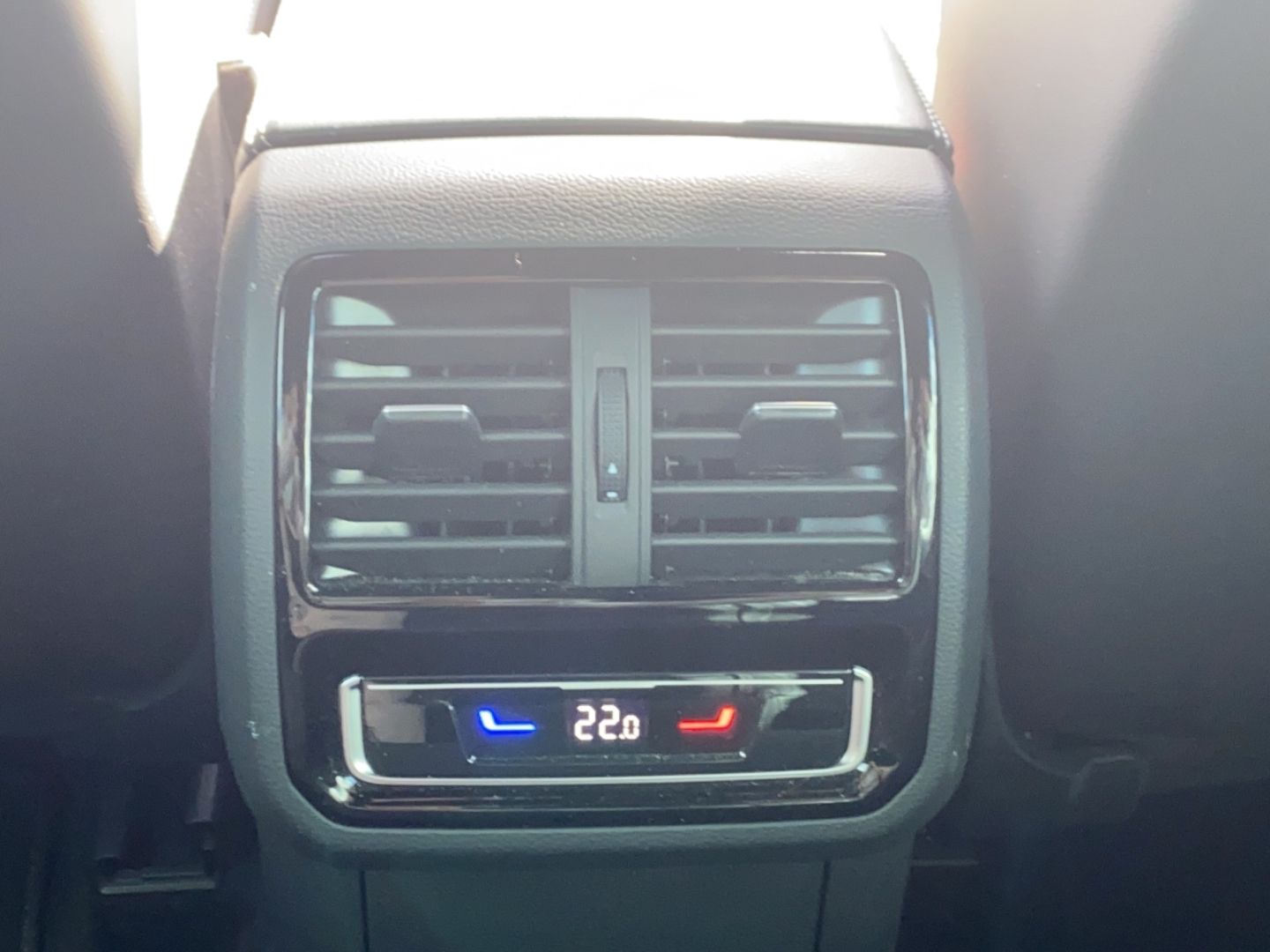 Passat Variant Elegance 1.5TSI DSG LED AHZV R-Li