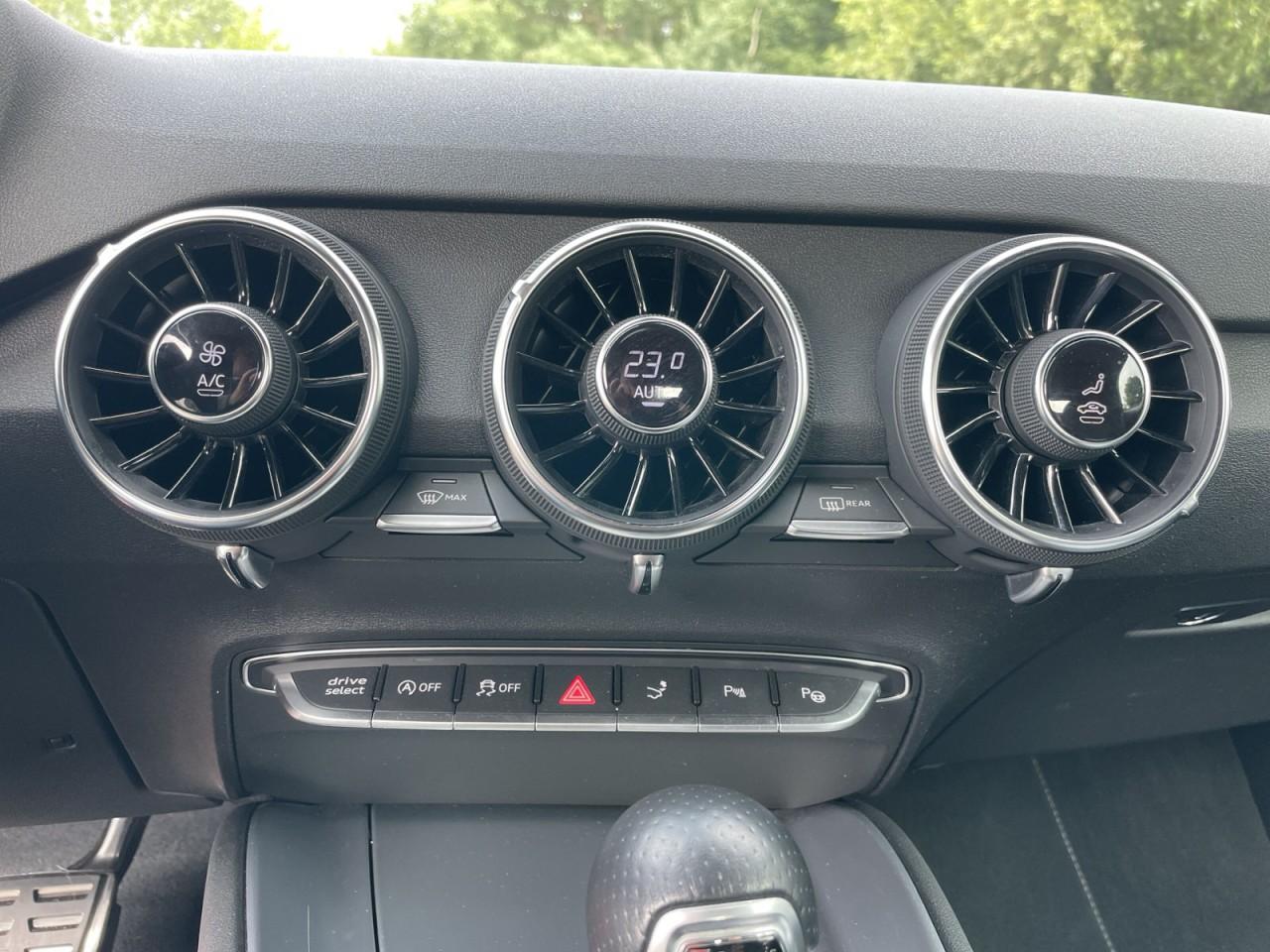 Audi TT Roadster 2.0 TFSI++S line Sport-Paket Plus++M