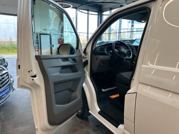 Volkswagen T6.1 Transporter Kasten lang FWD *PDC*Klima*DAB*