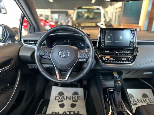 Toyota Corolla Touring Sports Hybrid Team D