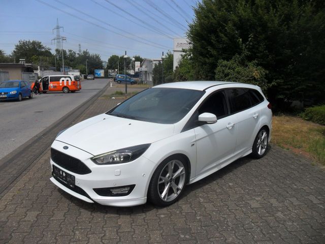 Ford Focus Turnier 2.0DTCI ST-Line*Aut*Klima*Navi*Xe