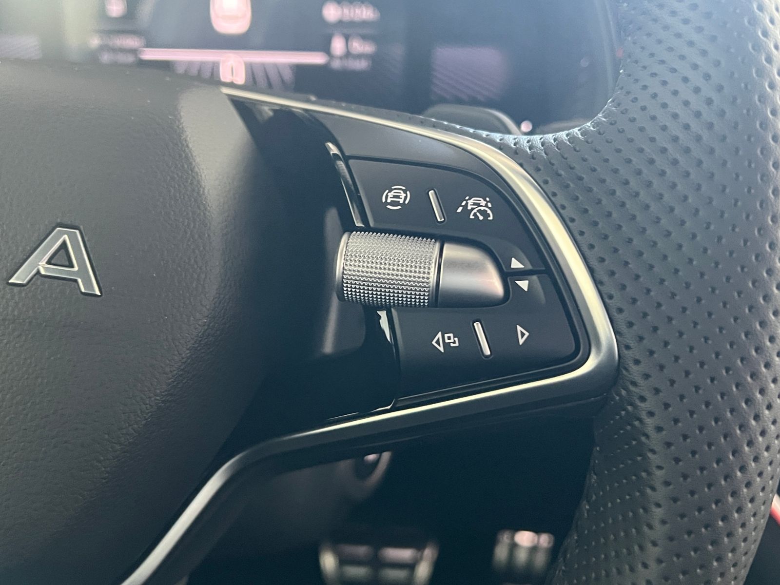 Fahrzeugabbildung SKODA Kamiq Monte Carlo 1.0 TSI DSG *AHK, Matrix-LED*