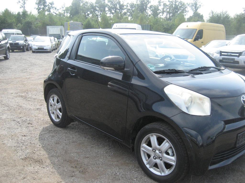 Toyota IQ