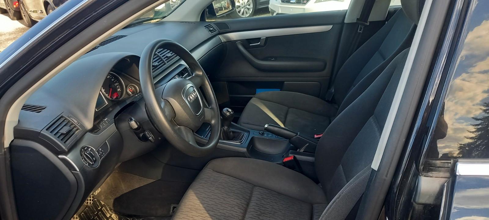 Audi A4 2006 — photo 15