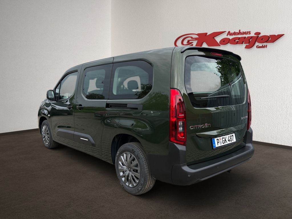 Fahrzeugabbildung Citroën Berlingo XL Diesel 130 PLUS 7-Sitzer