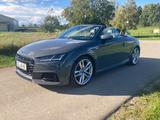 Audi TT Roadster 2.0 TFSI S-tronic quattro S-Line - : Grau, Alcantara, Cabrio