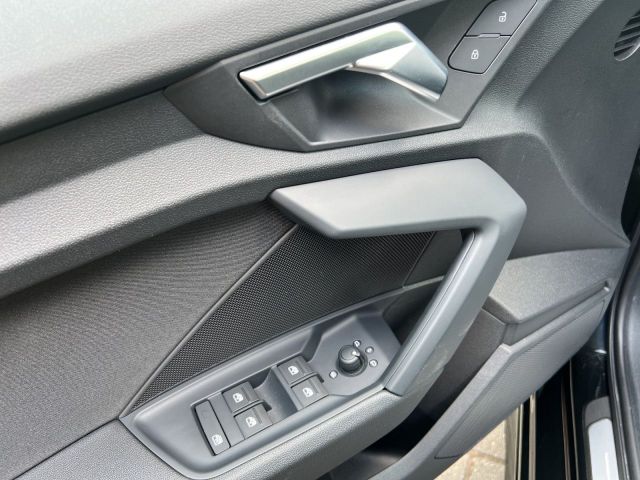 A3 Sportback 35 1.5 TFSI S Bluetooth Navi LED
