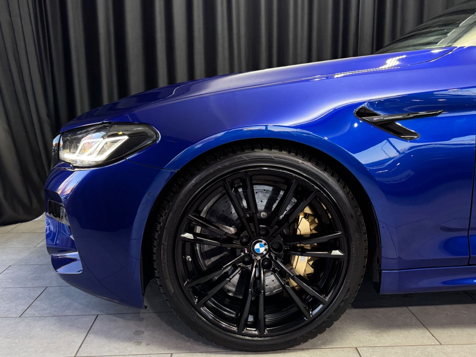 Fahrzeugabbildung BMW M5 Limousine Competition|KERAMIK|HEAD-UP|