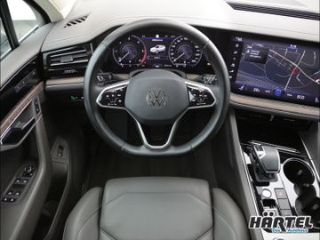 Volkswagen Touareg - 10