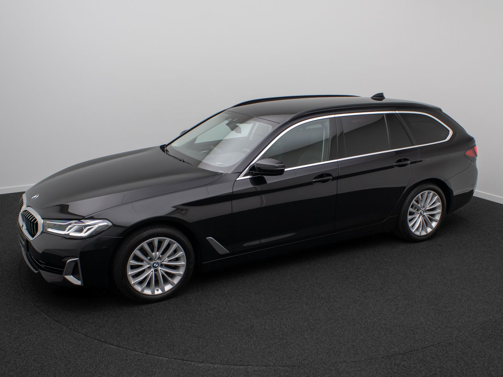 Fahrzeugabbildung BMW 520d Luxury Line HUD DAB Laser Kamera Sport Komf