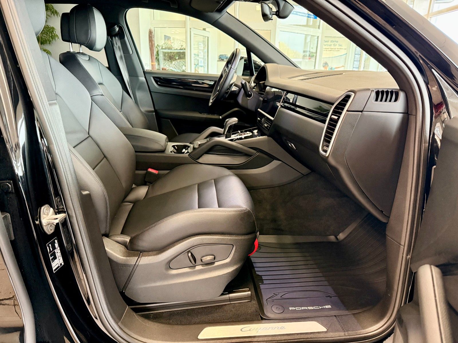 Fahrzeugabbildung Porsche Cayenne V6 Anhängerkupplung