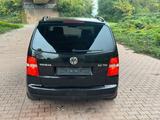 Volkswagen Touran Trendline 2.0 TDI 7-Sitzer - Kleinbus bis 5.000 Euro