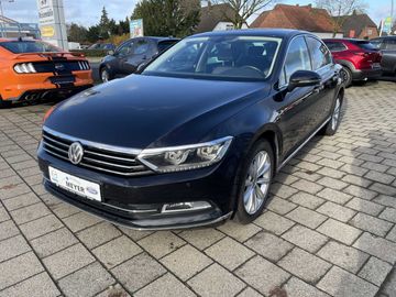 Volkswagen Passat 2.0 TDI Highline NaviLeder