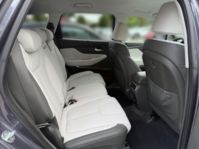Fahrzeugabbildung Hyundai SANTA FE Signature Plug-In Hybrid 4WD 1.6 T-GDI