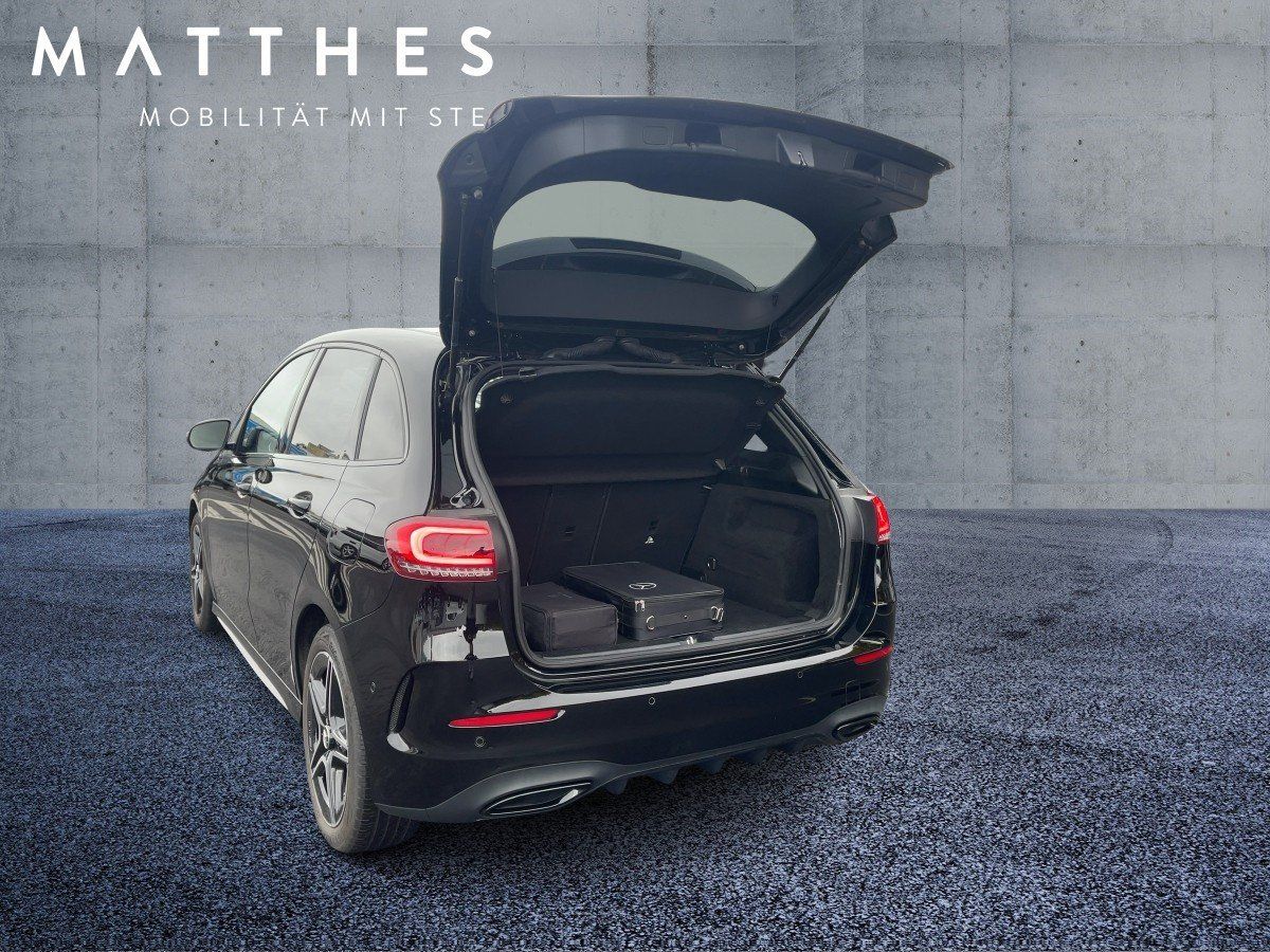 Fahrzeugabbildung Mercedes-Benz B 250 e AMG/Night/Pano/Kamera/LED/18''