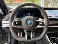 BMW 750 - Vorschau Bild 12