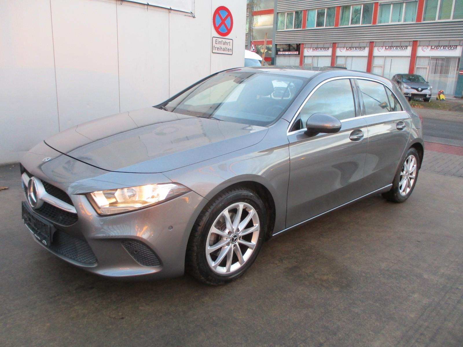 Mercedes-Benz A 180 A A 180 d