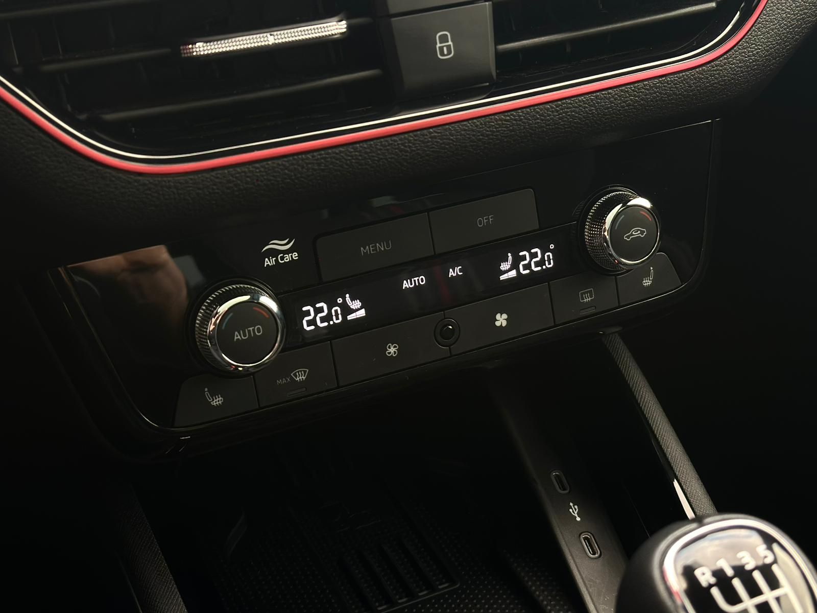 SKODA Kamiq 1.0TSI MONTE CARLO* MATRIX#PANO#AHK#KEYLES - Image 14