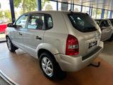 Hyundai TUCSON /70TKM/2.Hd/CARPLAY/Klima - Hyundai Gebrauchtwagen von 2009