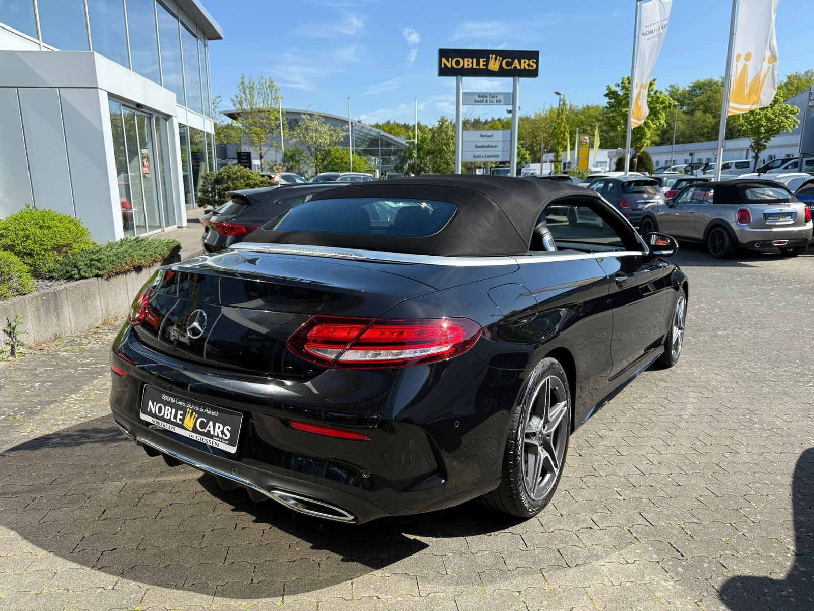 Fahrzeugabbildung Mercedes-Benz C200 AMG-Line LED NAVI ALU