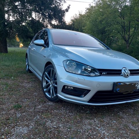 VW Golf 7 r-line Cup
