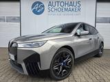 BMW iX 40 xDrive Sportpaket,22´´AHK,ACC,H&K HIFI,360 - BMW iX xDrive40 Gebrauchtwagen