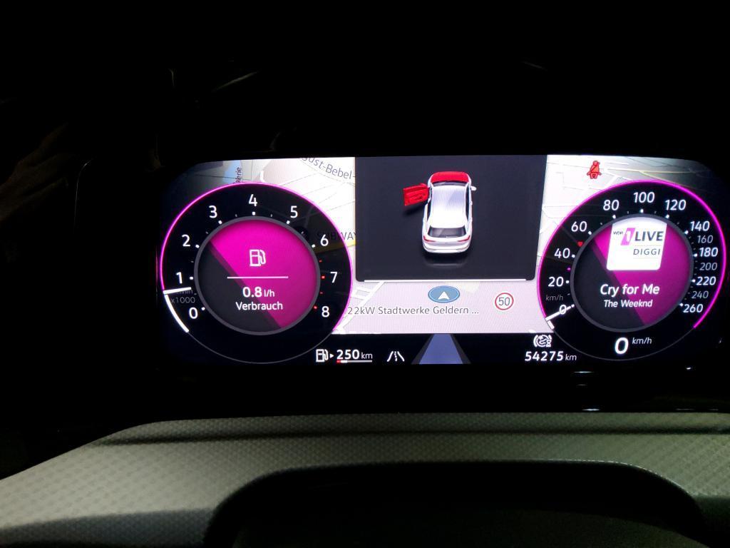 Volkswagen Golf 1.5 TSI Life Active LED HuD Alu16Z ACC RFK, миниатюра 9