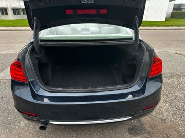 BMW 320 - 6