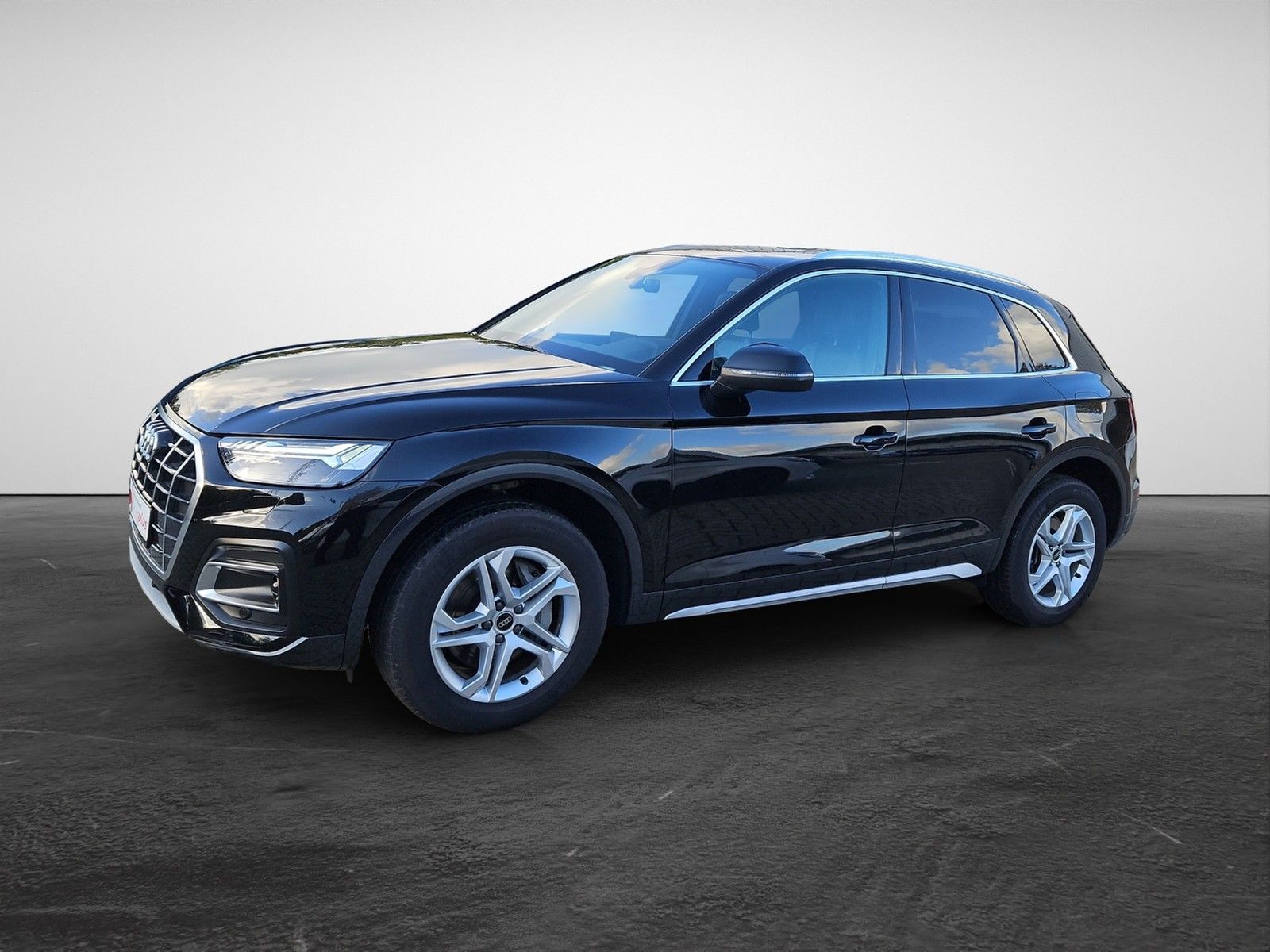 Audi Q5 50 TFSI e S tronic quattro advanced S-line Na imagem 2