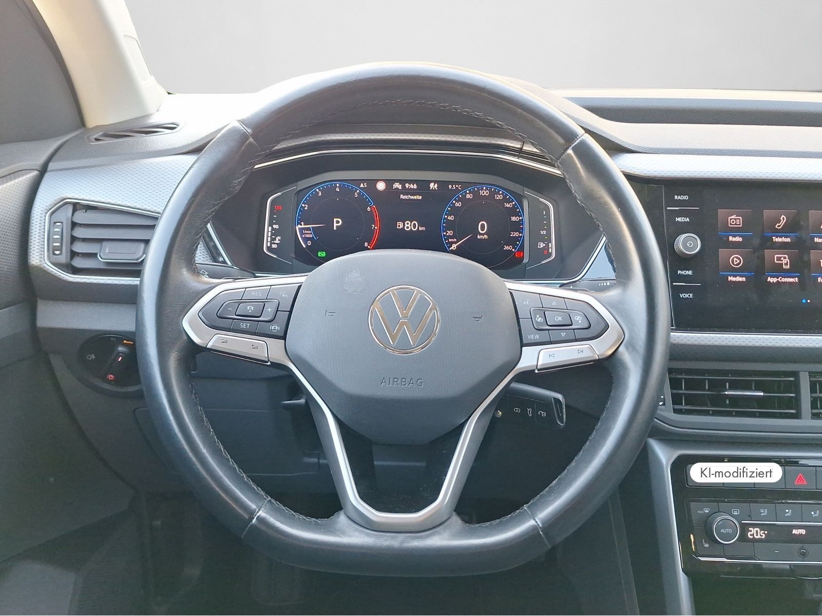 Volkswagen T-Cross - Bild 10