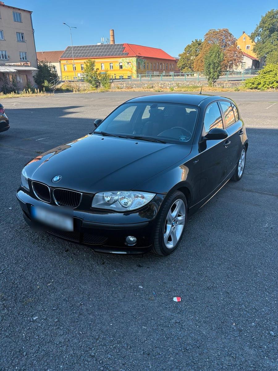 BMW 116, 2005