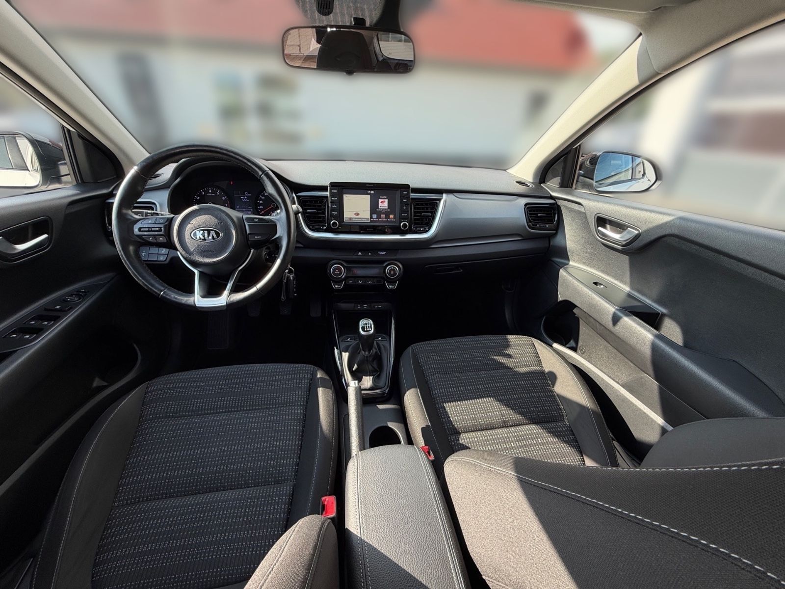 Fahrzeugabbildung Kia Stonic 1.0 T-GDI 120 Vision Navi 2