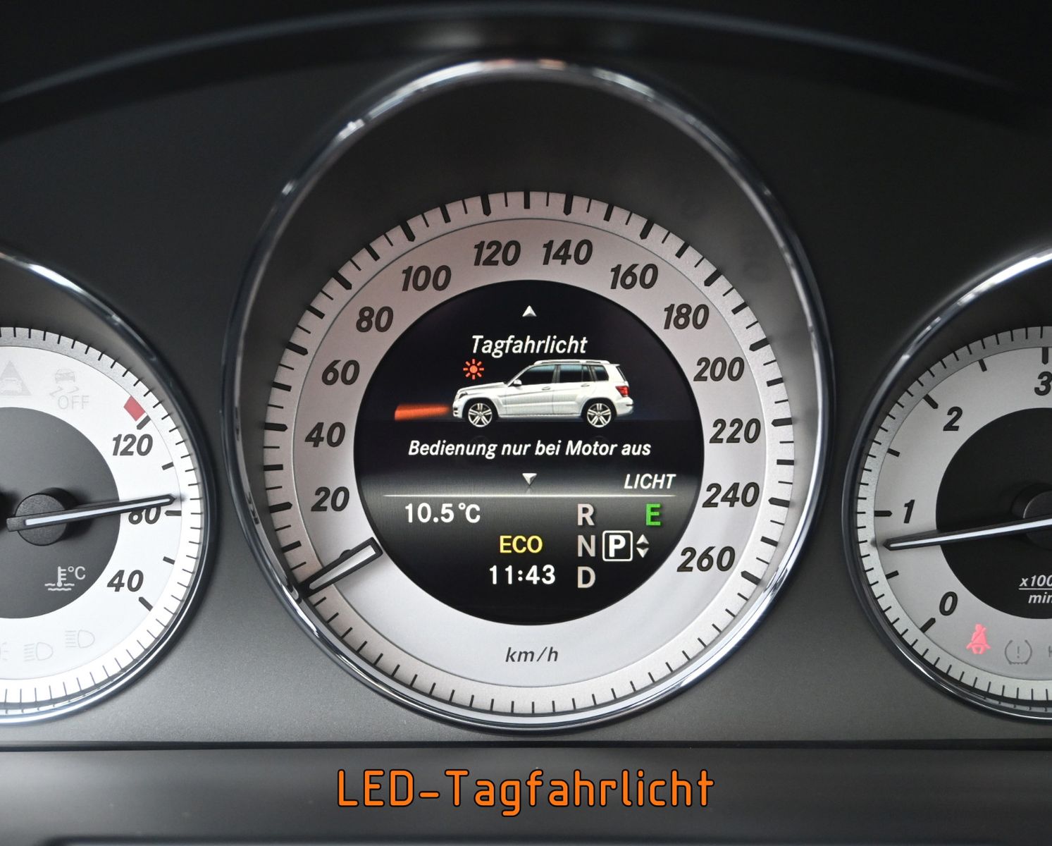 Fahrzeugabbildung Mercedes-Benz GLK 220 CDI 4MATIC 7G-Tr. AMG °AHK°PANO°KAMERA°