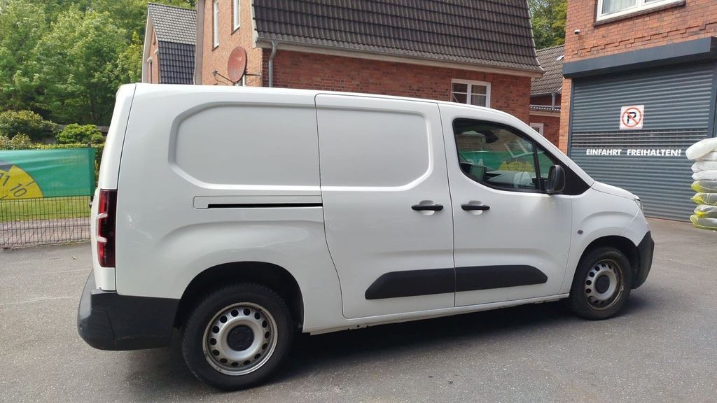 Image of Peugeot Partner
