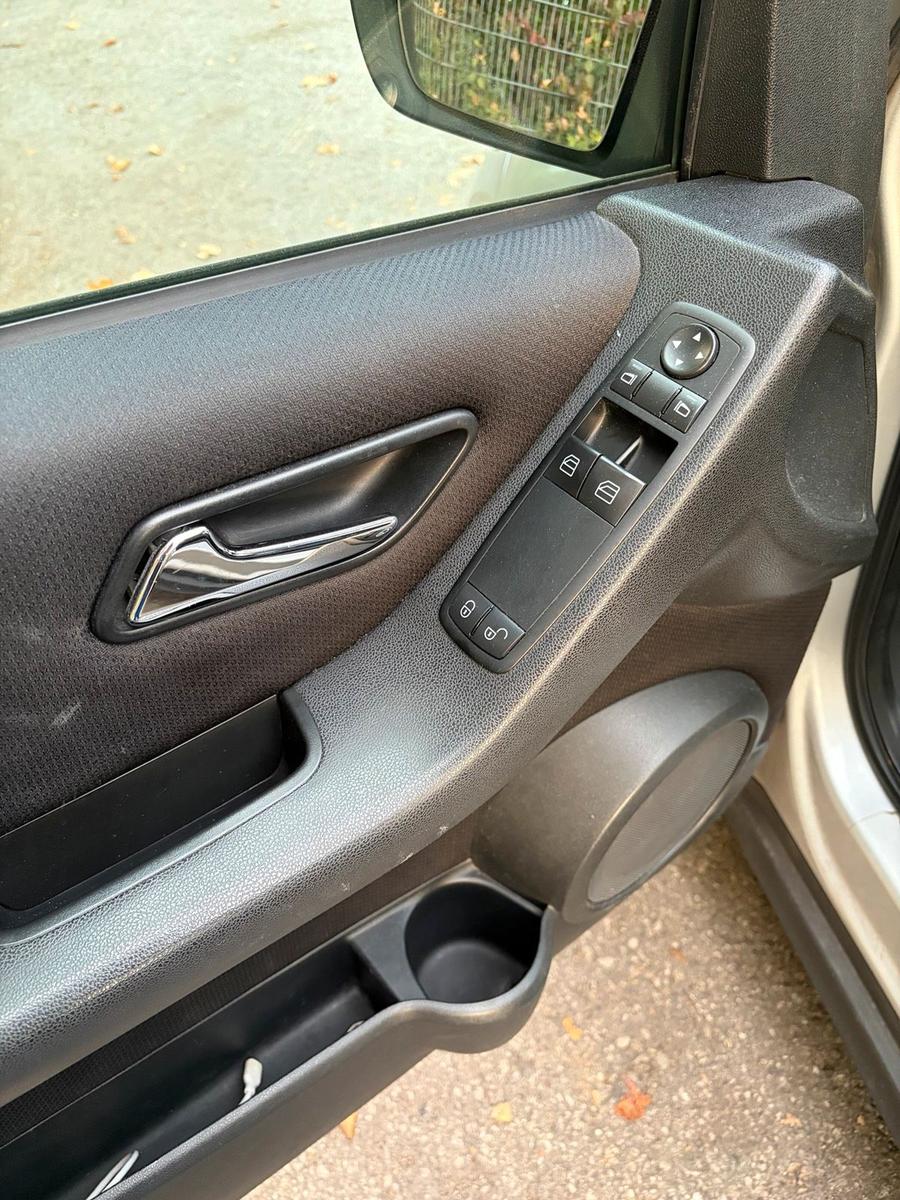 Mercedes-Benz A180 2006 — photo 13