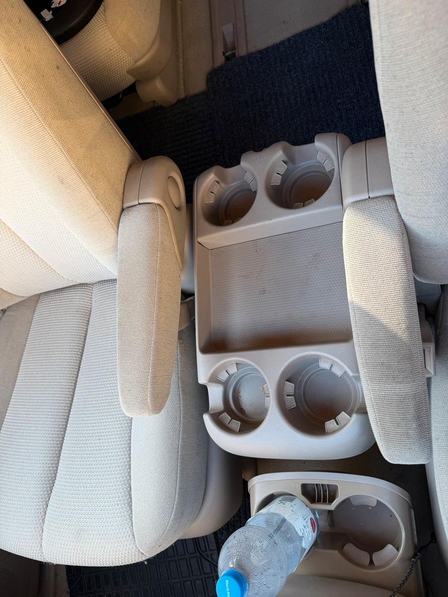 Kia Carnival 2009 — photo 7