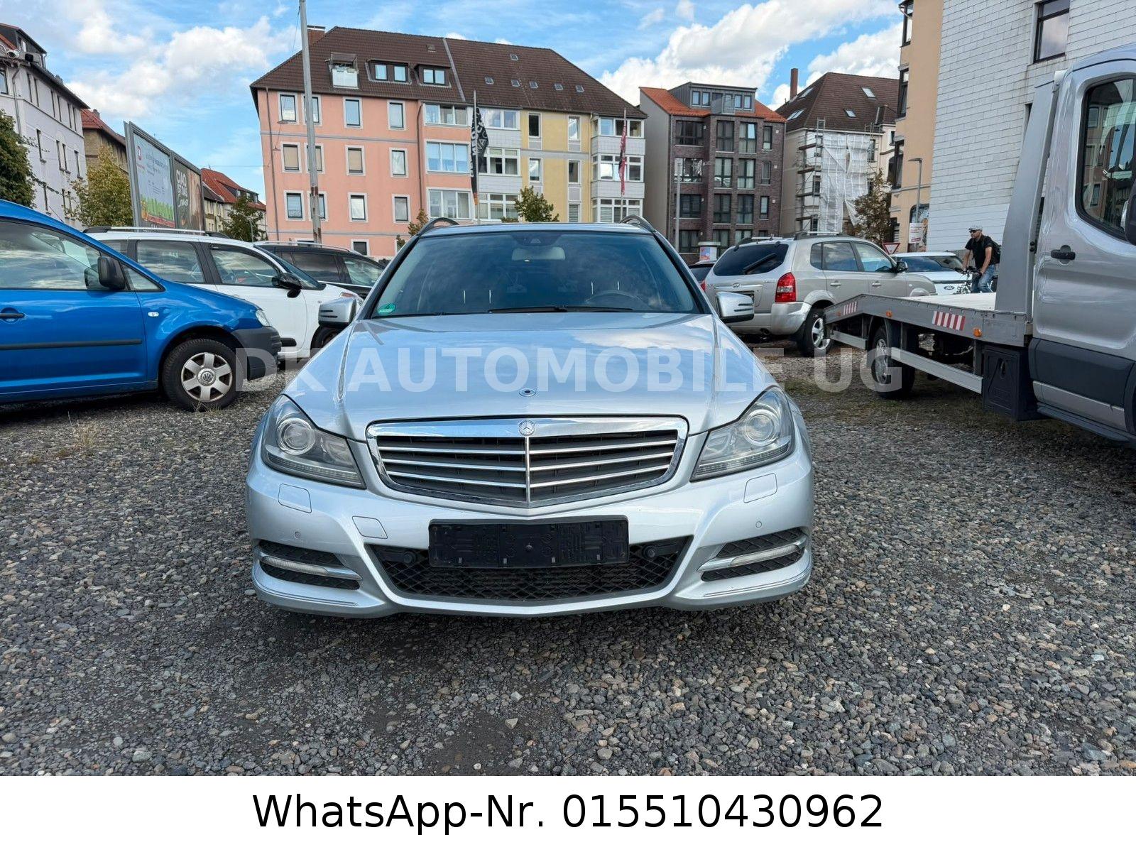 Mercedes-Benz C220 2012 — rear view