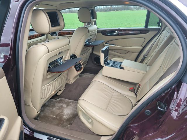 Fahrzeugabbildung Jaguar Daimler Super Eight/Rarität im Bestzustand