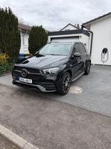 Mercedes-Benz GLE 300 d 4MATIC - - Mercedes-Benz GLE 300 von privat