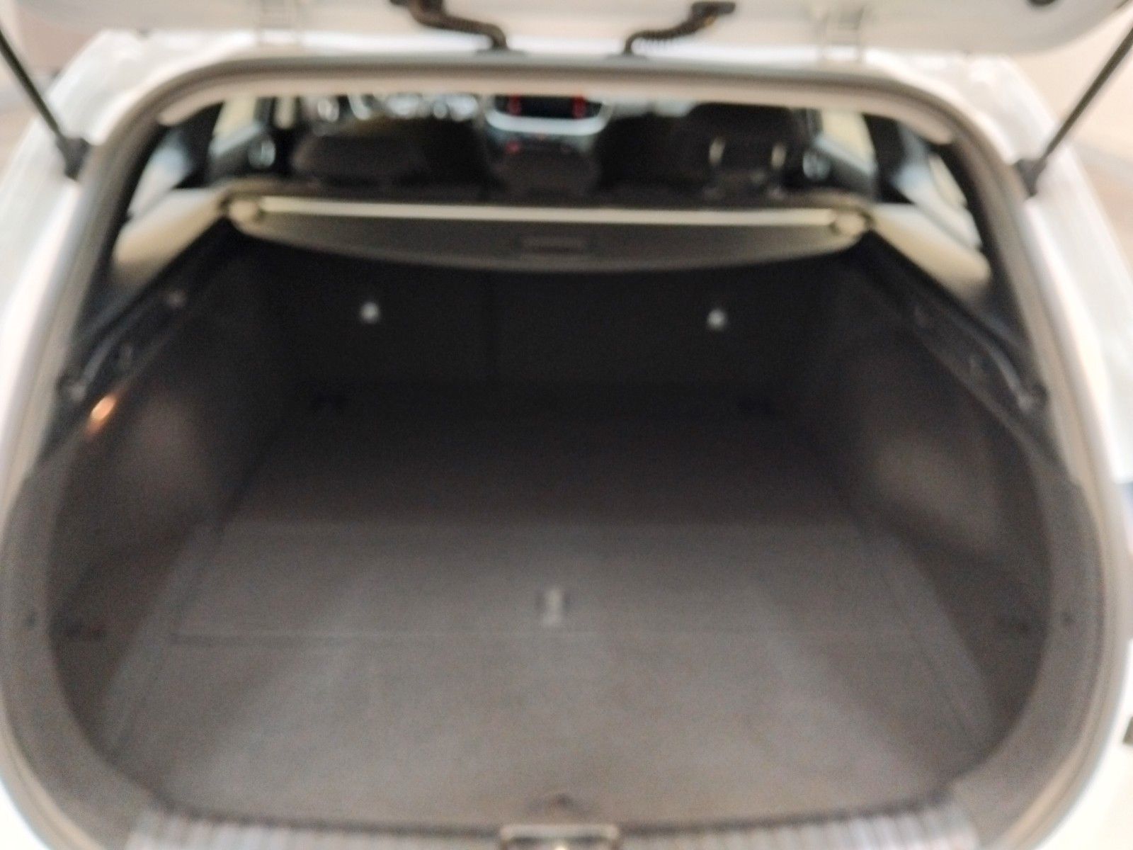 KIA cee'd Sporty Wagon (10/2023, Benzin)