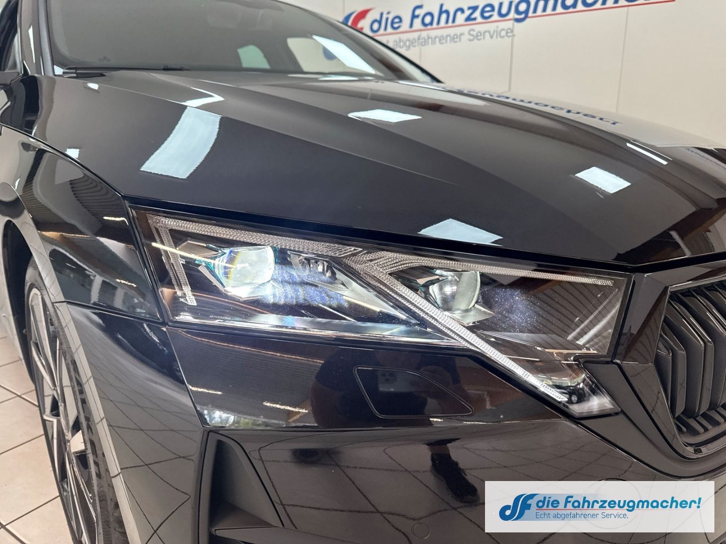 Fahrzeugabbildung SKODA Octavia Combi 2.0 TDI 110 kW Sportline Sportpake