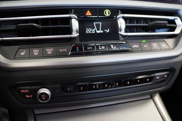 BMW 318 - 12