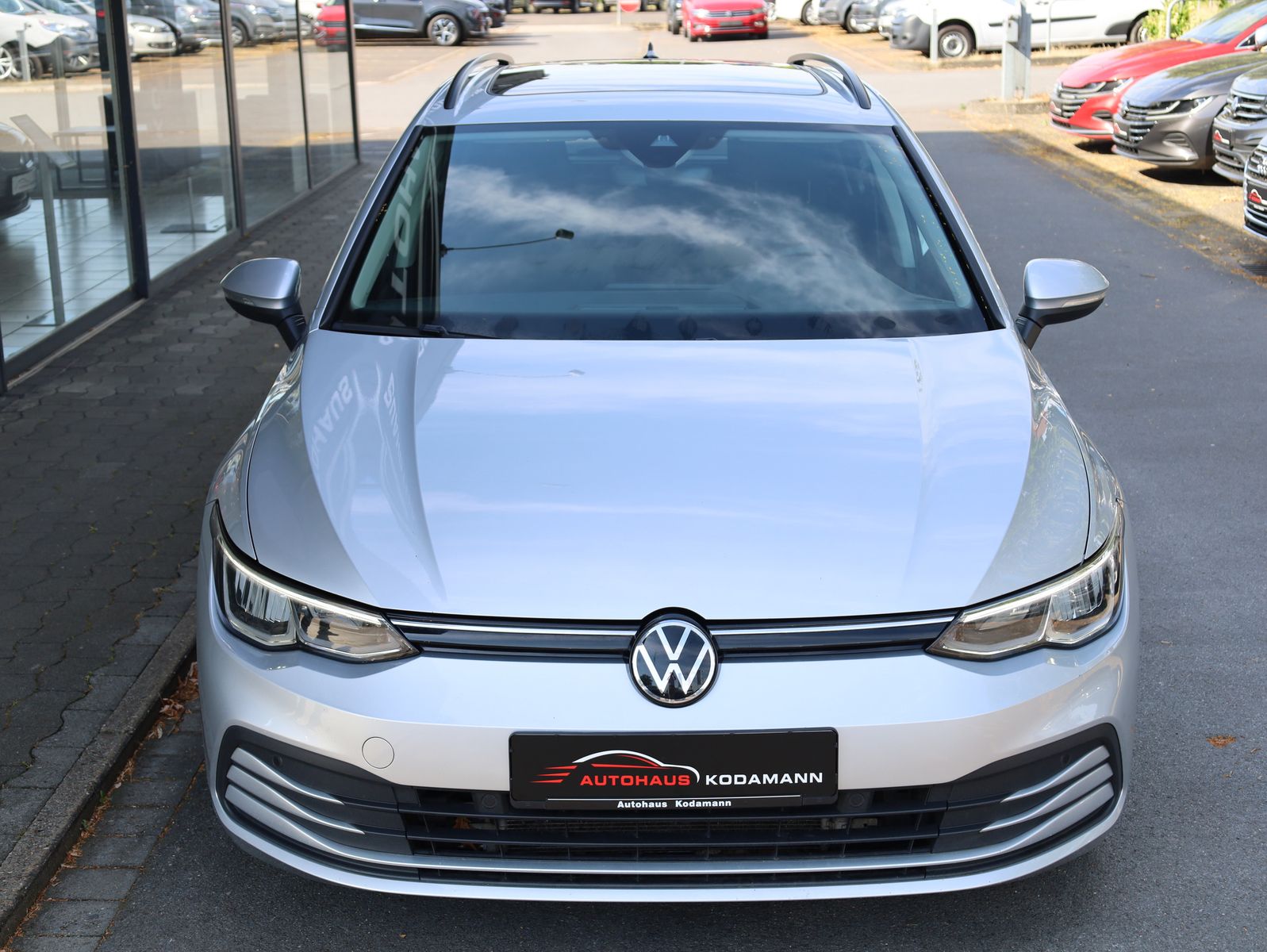 Volkswagen Golf VIII Variant 2.0 TDI Life*Panorama*CAM*AHK* imagem 3